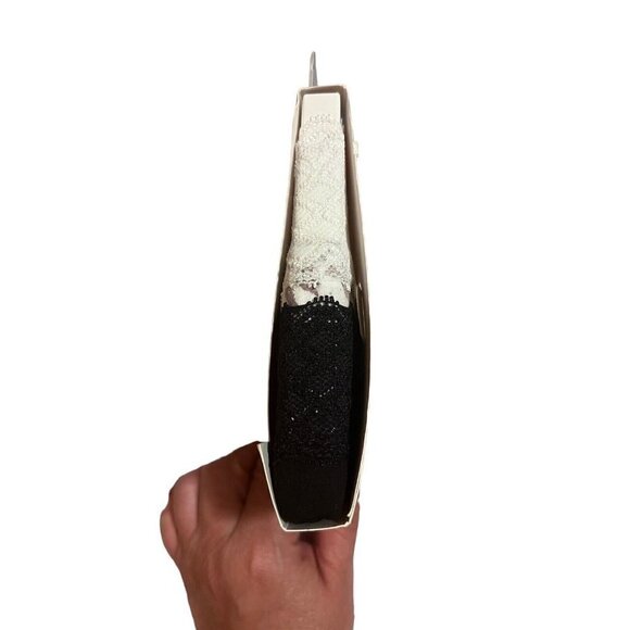 NWT HANES 2 Pack Soft Stretch with Lace Bikini Panties Size 2XL/9 - Picture 2 of 4